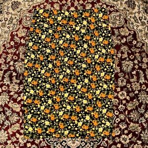 LulaRoe dark floral Autumn/Fall stretchy pencil skirt like new size S